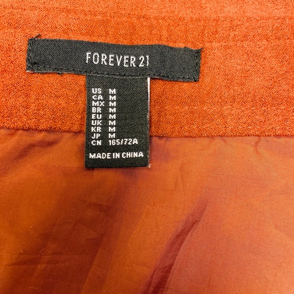 Forever 21 Mini Skirt EUC - Picture 4 of 4